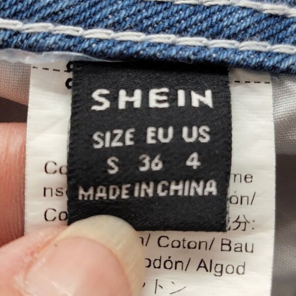Shein Womens Blue Denim Utility Cargo Shorts With Pockets Size Small - Picture 3 of 9